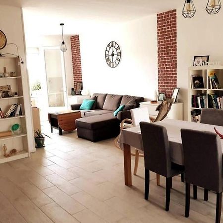 Maison Familiale - Menage, Serviettes, Draps Inclus Gaillac Kültér fotó